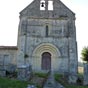 La faade de l'glise de Juicq