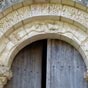 Au milieu de la voussure la Rdemption par le Christ sacrifi est mise en valeur avec l'agneau pascal ador par les anges...