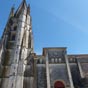 Vue de la basilique de la place Saint Eutrope