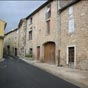 Nous traversons Arboras par sa rue principale...