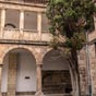 Avils: Dtail du clotre de l'glise San Nicolas de Bari