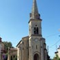 Auros : L'glise Notre-Dame date du XIIIe sicle, elle est remanie en 1858 et 1878 par un architecte bordelais en style nogothique,