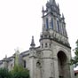La basilique Santa Begona:uvre de Sancho Martnez de Arego, construite  l'endroit o est apparue la Vierge au dbut du XVIme sicle, elle est d'inspiration gothique, mme si elle combine plusieurs styles. La Basilique est un lieu de visite obligatoire pour de nombreux habitants de la ville, qui se rendent chaque jour  ce sanctuaire afin de vnrer la Vierge de Begoa, patronne de Biscaye, connue populairement sous l'appellation de 