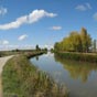Qu'il est agrable de prgriner sur ce chemin de halage!