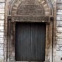 Le portail Saint-Ursin est tout ce qui subside de la collgiale dtruite en 1781.