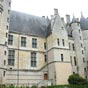Le palais Jacques-Cur, dit Htel de la Chausse situ  Bourges, est un chef-duvre de larchitecture gothique tardive.