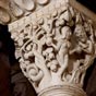                    La tentation (VEZELAY chapiteau partie haute Nord). Le mythe de la chute, c'est surtout l'histoire d'une rupture : rupture de l'homme avec Dieu, d'o, dans une certaine mesure, de l'homme avec l'univers. C'est l'histoire d'une chute, et non d'une dchance. Il sagit d'une rupture soudaine et  d'une rbellion, et non pas d'une descente progressive et fatale.