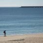 P�lerin longeant la cote