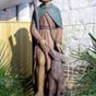 Saint Roch n'a pas t oubli mme si sa reprsentation n'a pas la qualit de Saint Jacques dont la statue est particulirement mise en exergue par le milieu jacquaire...
