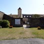 Entrons pour visiter ce qui reste de l'abbaye (Entre gratuite pour les plerins sur prsentation de la crdenciale).