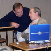 Franois en discussion avec Gilbert Buecher