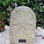 Croix de Sauvet  Lguevin. Rappelons que les sauvets, localement appeles  Sauveterre  ou  Salvetat  en occitan, taient des zones d'extraterritorialit, protges par l'glise catholique et dans laquelle la loi de l'homme ne s'appliquait plus. Ces espaces de liberts, constituant des zones de refuge dlimites par plusieurs bornes autour d'une glise, sont  l'origine de bourgades rurales cres dans le Midi de la France  l'poque des grands dfrichements, entre le XIe et XIIe sicles. Crs  l'initiative de l'glise dans le cadre du droit dasile et de l'institution de la Paix de Dieu, elles jouissaient d'une garantie de non-agression.
