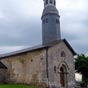 Le Chtenet-en-Dognon : l'lgant petit clocher  bulbe couvert d'ardoises qui fait l'originalit de cette glise a t lev au XVIIe sicle en remplacement d'une flche plus classique.
