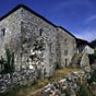 San Roman da Retorta:des maisons en pierre de taille montent la garde le long d'un vieux chemin mdival qui a recouvert la voie romaine...