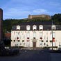 La mairie, situe sur la place des Alles, a t construite pour le comte Philibert de Gramont par Franois Mansart dont on reconnait le style avec lalternance des lucarnes  fronton arqu et triangulaire et les larges fentres espaces. Cet difice fut lgu  la famille des Montral, Les tats de Soule achetrent cet htel en 1777. Il devint la sous-prfecture de Maulon de 1789  1926. Depuis 1980, c'est la nouvelle mairie de Maulon.