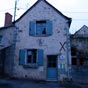 Le refuge municipal de Sainte Touraine  1,5 km de la cit, amnag dans une charmante petite maison troglodyte.