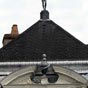Nevers : Dtail de faade d'une ancienne pharmacie.