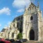 Eglise Saint-Aignan : Il ne reste, des diffrentes constructions qui ont prcd l'glise actuelle, que la crypte (photo suivante). Saint-Aignan a dj remplac un ancien sanctuaire lors de la translation des reliques du saint et accde au rang de collgiale en 1029.