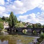 Poitiers : le Pont Joubert est un pont mdival franchissant la rivire du Clain. Il est mentionn pour la premire fois en 1083. Avant la construction du pont Neuf en 1778 c'tait un des ponts les plus importants de la ville, situ  un emplacement stratgique.