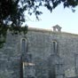 A l'extrmit du jardin public se situe l'ancienne chapelle Saint Gilles protge par des murailles...
