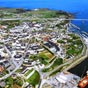 Ribadeo: signifie 'Riba' (rive) del Eo (de la ria Eo)