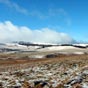 Malgr le ciel bleu, une certaine angoisse se fait jour : plus nous avanons, plus la neige est consquente !