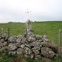 Une croix nous rappelle que nous sommes sur un chemin de plerinage...
