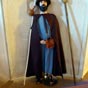 La visite du muse reconstituant l'ancien hpital de plerins commence avec ce plerin portant tous les attributs que nous connaissons: besace, bourdon, calebasse...