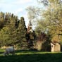 Le village de Sancergues est verdoyant et son glise...omniprsente!