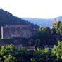 Vue sur le chteau et la valle de Saint-Privat-d'Allier.