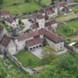 Rapprochons-nous du village et de l'emplacement o se situait le monastre Notre-Dame de val Paradis, un lieu occup par des nonnes. Ce monastre devait son prieur  Aymeric d'Hbard, seigneur de Cajarc et vque de Combre au Portugal.