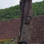 La statue en bois d'un plerin montre l'attachement d'Espagnac aux plerins de Compostelle!