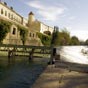 Sorde-L'Abbaye est situe aux portes du Pays d'Orthe, ses terres sont arroses par le gave d'Oloron, affluent du gave de Pau. Sur le Gave se trouve depuis 1920 une centrale hydrolectrique. Auparavant, il y avait le moulin de l'abbaye au mme endroit.