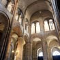 Le transept de la basilique s'tend de la porte des Comtes aux chapelles du Sacr-Cur et de Saint-Exupre, anciennement porte royale ouverte sur le monastre, au nord de l'glise. Photo du croisillon sud du transept.