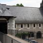 Le temps est compt au plerin pour la dcouverte d'une localit... Les choix peuvent tre corneilliens mais il serait dommage que vous ratiez le muse du compagnonnage qui renferme tant de chefs d'oeuvre et qui nous rappelle que les compagnons furent  l'origine des superbes monuments que vous pouvez dcouvrir tout au long de votre cheminement. Les images qui vont suivre sont une slection non exhaustive de splendides ralisations dont seul l'amour du mtier et du travail bien fait sont  l'origine...