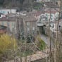 Boisseron se dcouvre aprs 20,6 km de prgrination du dpart d'Angls.En ce fond de valle encore entour de montagnes, Boisseron fut un village fortifi , et en garde encore quelques murailles ...