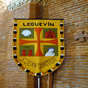 Les armoiries de la commune en son glise...