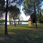 Une fraicheur apprciable nous attend prs du lac de l'Isle-Jourdain. 