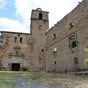 L'glise abandonne de Ruesta tait grande et richement dcore...