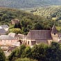 Arrive  Sainte-Colome, ce trs ancien village barnais a pris le nom d'une jeune martyre supplicie en 275.