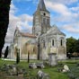 Aulnay : Eglise Saint-Pierre-De-La-Tour, elle est pose au bord du 'Grand Chemin'.