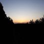 En partant trs tt le matin, la vue de lever de soleil est superbe et nous encourage pour l'tape du jour... Le lever se situe aux environs de Vilardongo 4,6 km aprs le dpart de A Fonsagrada.