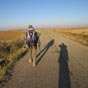 Sur le chemin nous ne sommes jamais seul... notre ombre est notre compagne de route!