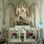 La Chtre : Autel situ dans une chapelle latrale de l'glise Saint-Germain. Il tait l'autel paroissial.