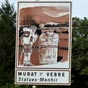 Murat-sur-Vbre, situe  800 m d'altitude se trouve  la limite des influences ocaniques et mditerranennes. 