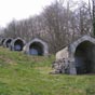 Nestier: Le Calvaire du Mont Ars: les douze oratoires chelonns sur le flan de la colline sont l'oeuvre du cur du village, saisi en 1854 par la vogue des chemins de croix...Dix ans plus tard, un autre abb fait construire la chapelle la plus haute!