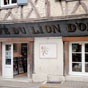 Montcuq: Vieille enseigne commerciale conserv�e
