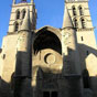Montpellier : La cathdrale Saint-Pierre tait  l'origine la chapelle du Monastre-Collge Saint-Benot Saint-Germain, fonde en 1364, par le pape Urbain V. Cette glise fut rige en cathdrale en 1536, lorsque le sige piscopal est transfr de Maguelone  Montpellier.