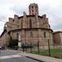 L'glise Notre-Dame de Gimont avec toujours cette architecture toulousaine qui se prolonge en Gascogne, avec, ici, seulement quelques pierres  la base...