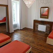 Une des chambres de 3 lits